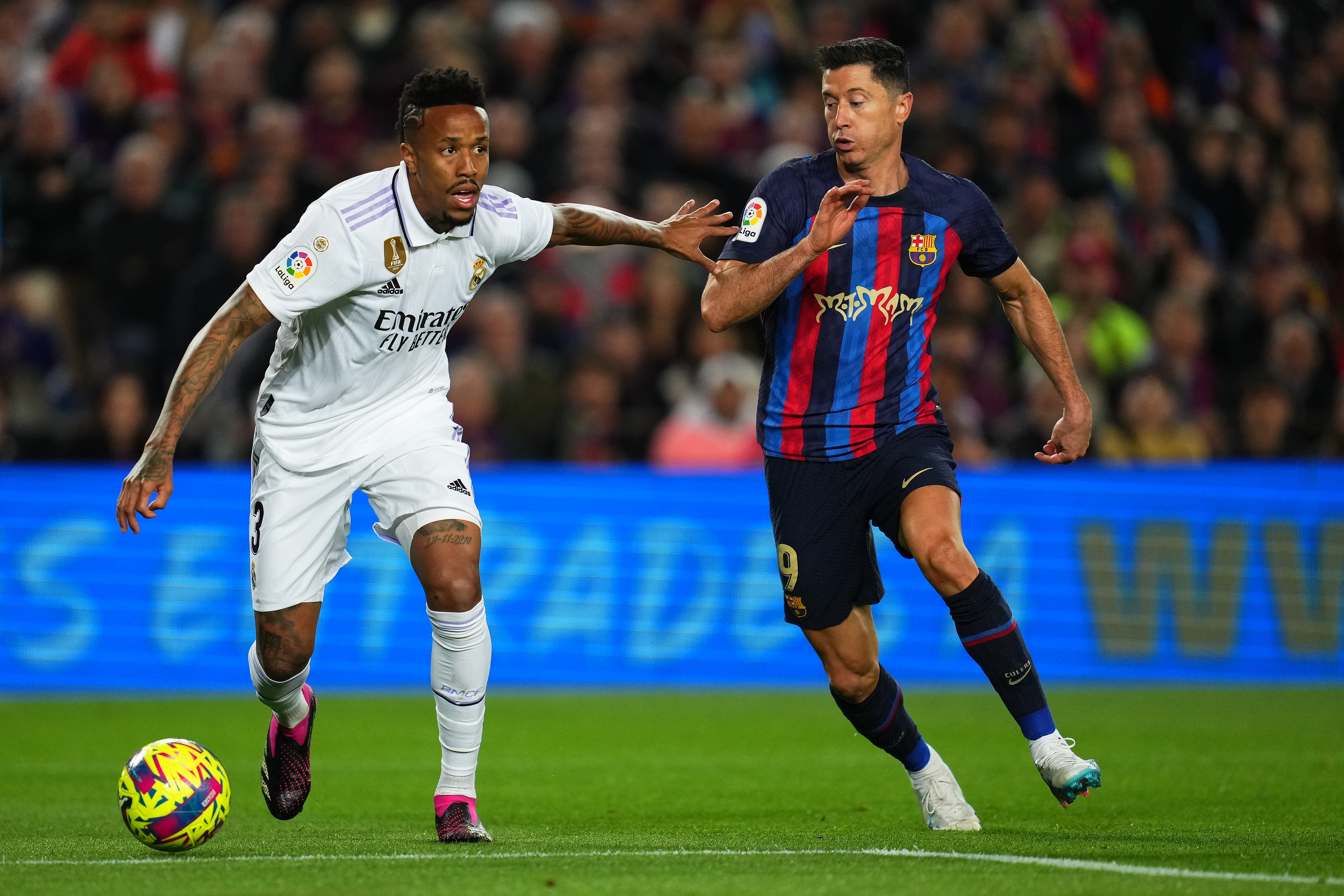 Składy na mecz Real Madryt - FC Barcelona. Ancelotti i Xavi postawili na galowe zestawienia