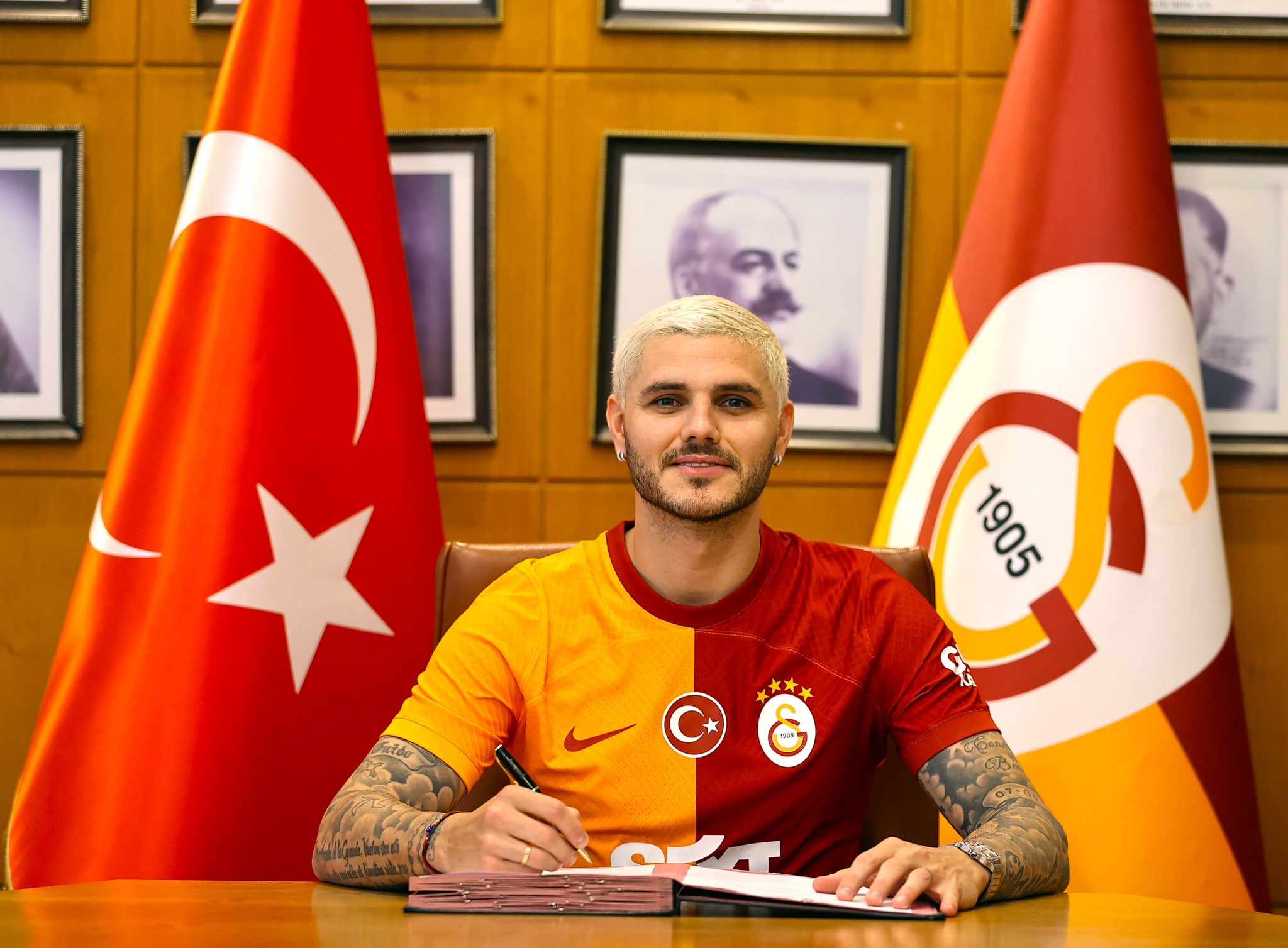 Mauro Icardi definitywnie odszedł z PSG. Argentyńczyk podpisał lukratywny kontrakt