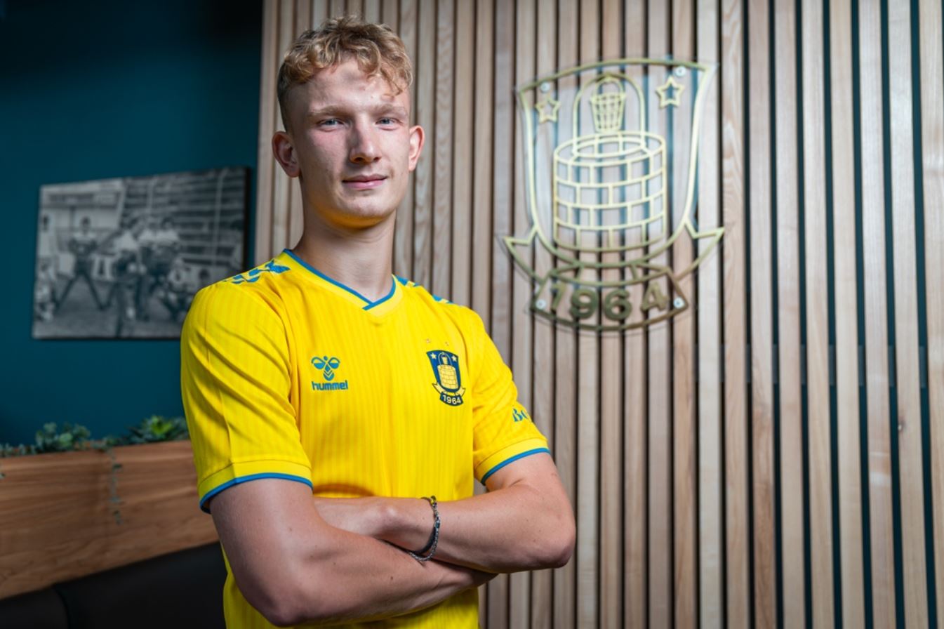 Polski talent zagra w znanym klubie. Jest oficjalne potwierdzenie zagranicznego transferu