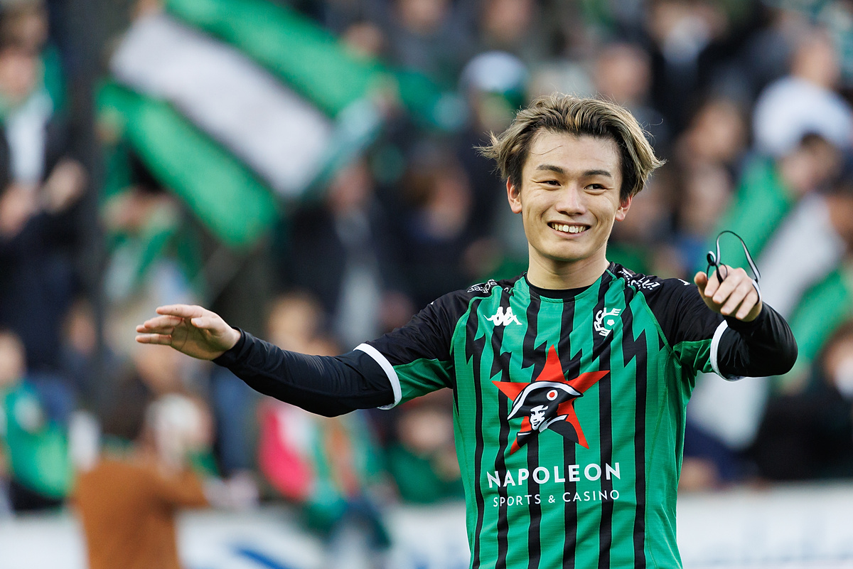 Najdroższy transfer w historii Feyenoordu stał się faktem! Klub potwierdził dokonanie transakcji