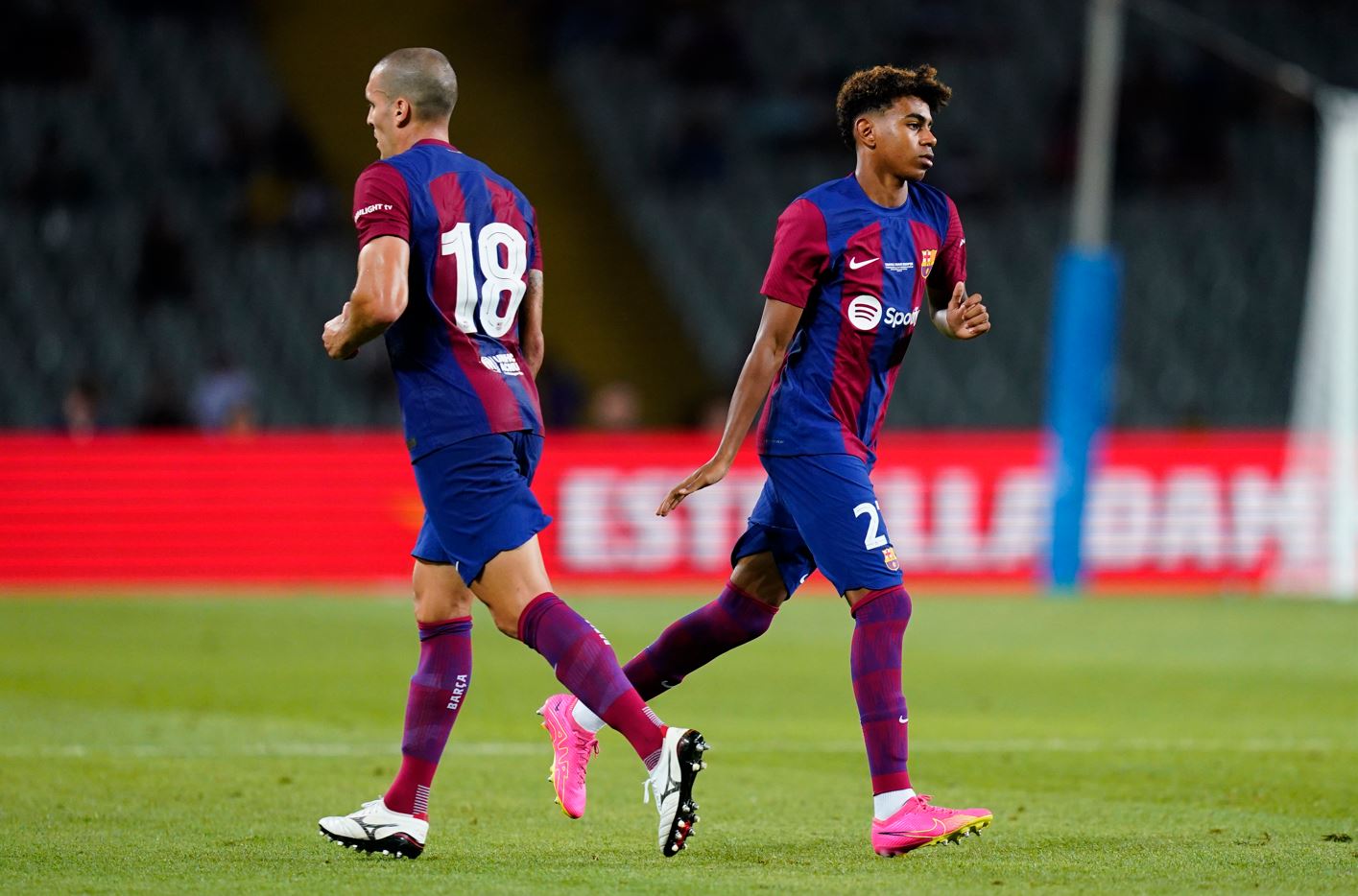 TOP10 talentów w topowych ligach. Oni będą odkryciem sezonu? FC Barcelona ma kolejną perełkę