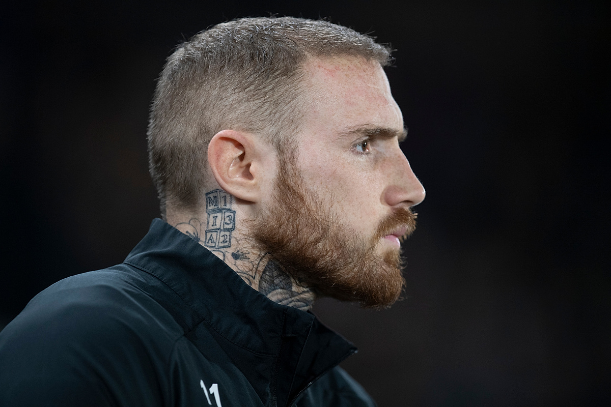 Wychowanek Newcastle United trafi za kratki. Piłkarz brutalnie zaatakował starszą kobietę