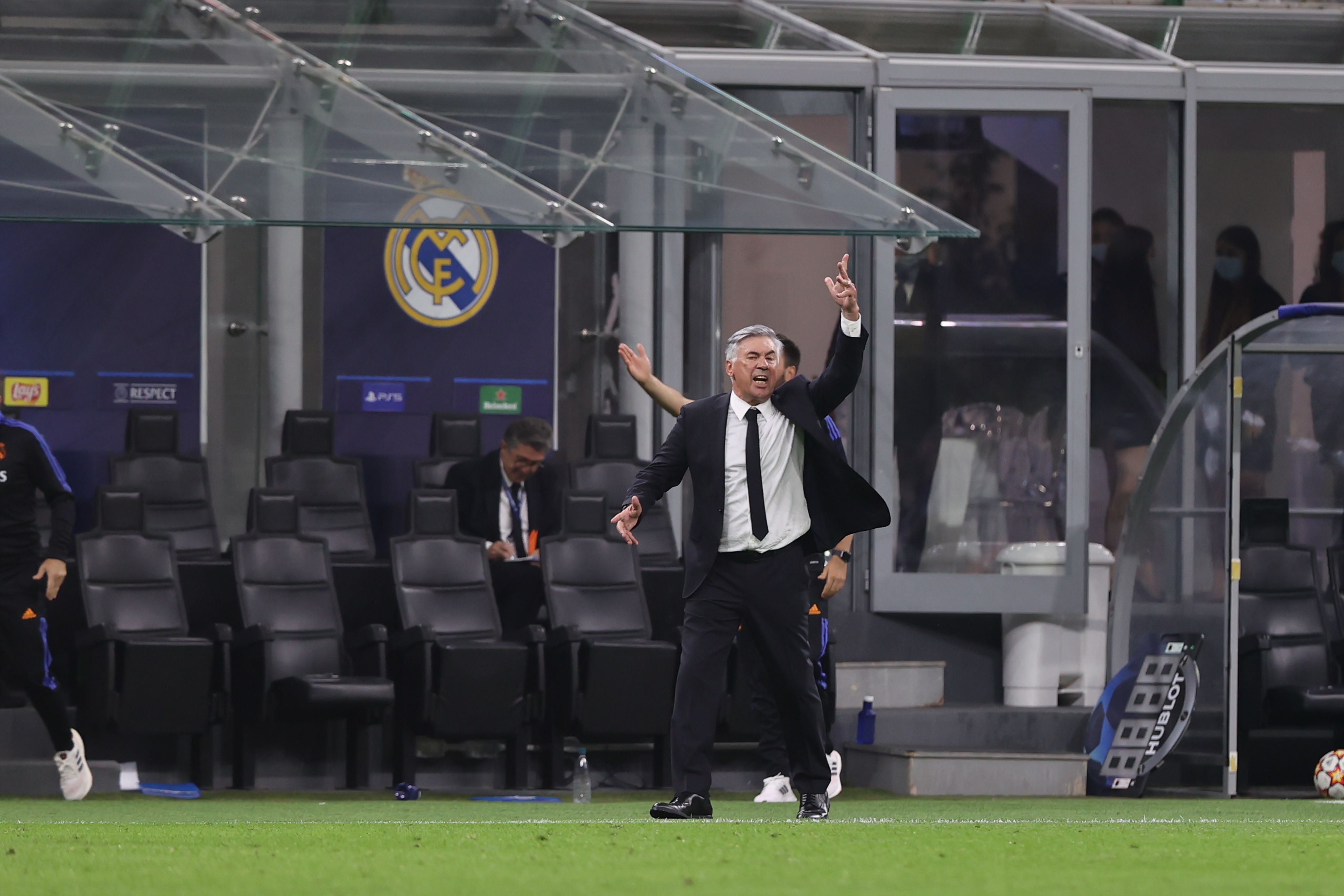 "To nie wygląda dobrze". Carlo Ancelotti skomentował uraz filaru Realu Madryt