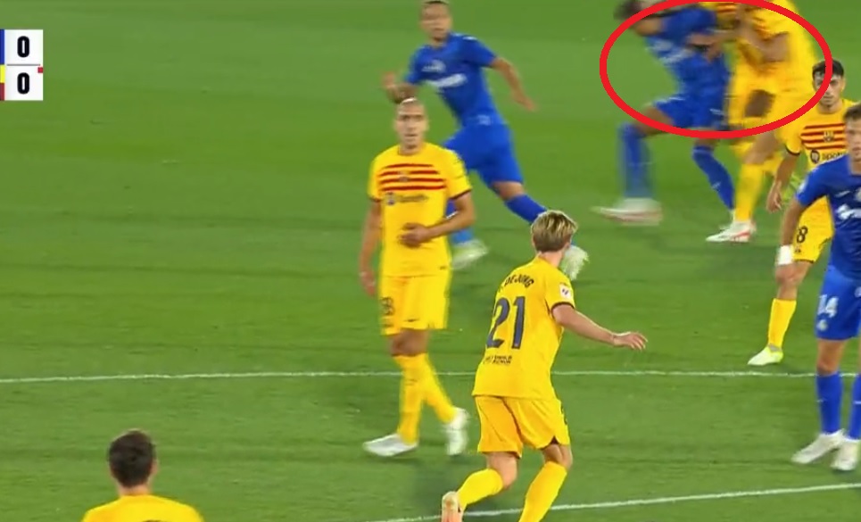 Raphina osłabił FC Barcelonę. Karygodne zachowanie reprezentanta Brazylii [WIDEO]