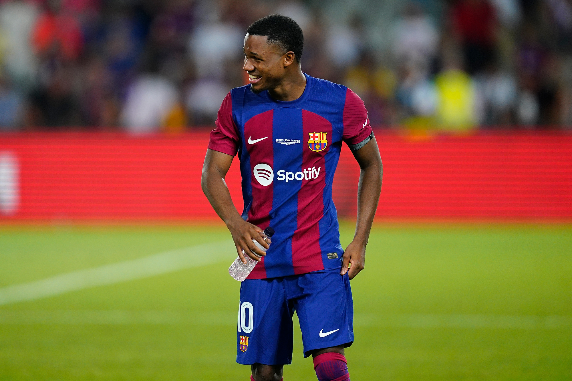 FC Barcelona naciska na Ansu Fatiego. Piłkarz nie chce zaakceptować oferty, woli inny kierunek transferu