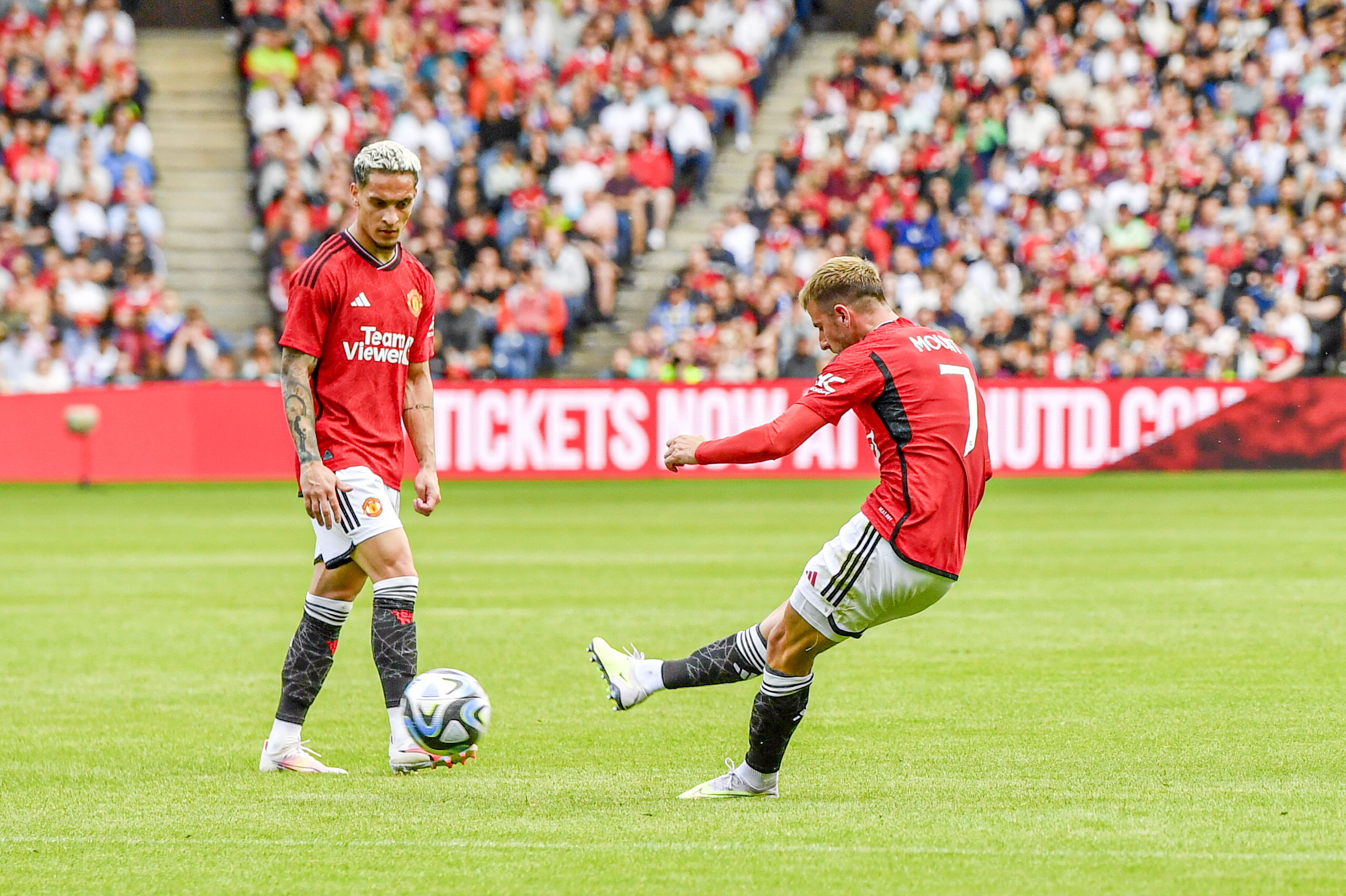 Składy na mecz Manchester United - Wolverhampton. Erik ten Hag postawił na nowe gwiazdy