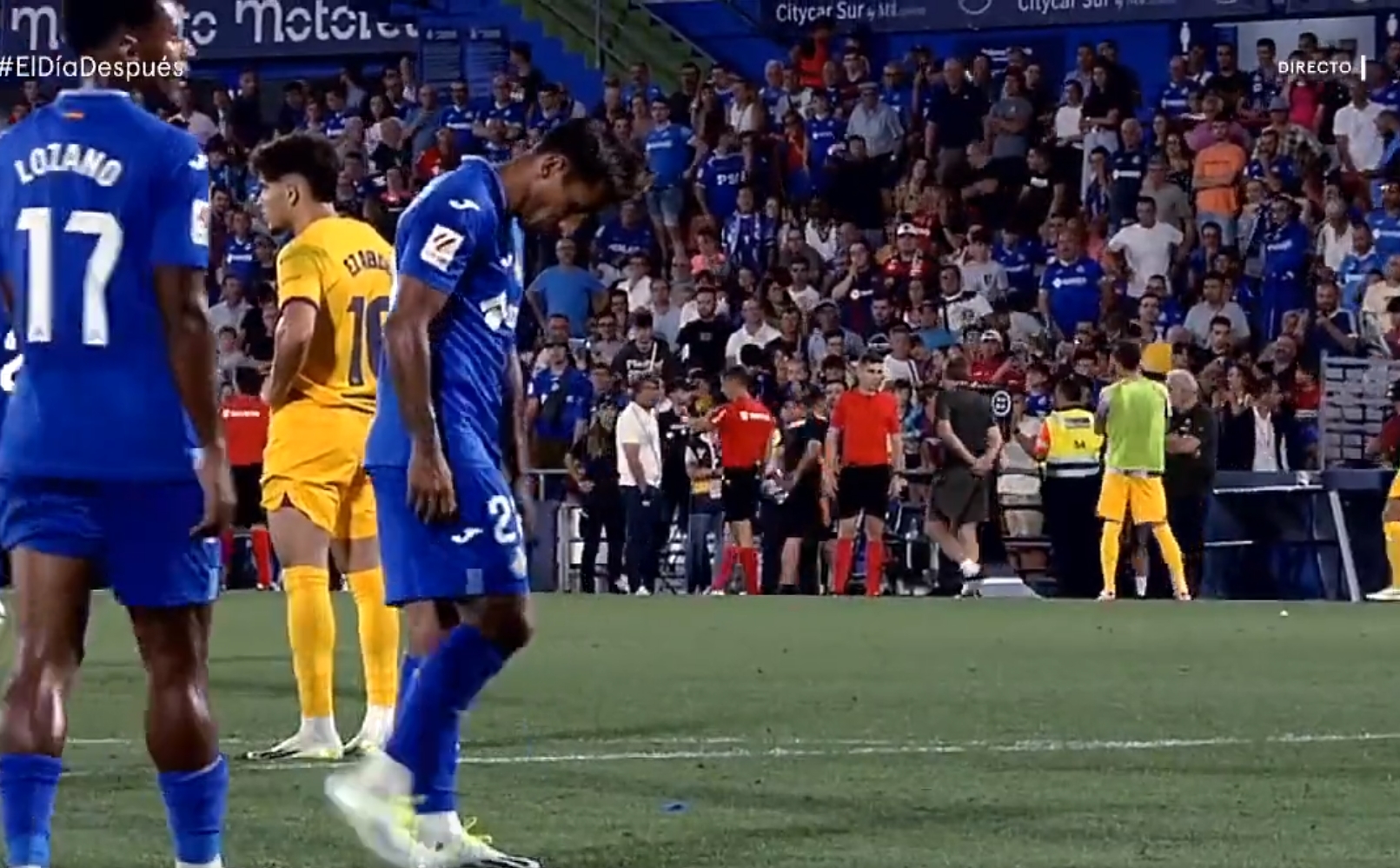 Tak gracz Getafe chciał przeszkodzić FC Barcelonie. Kamery wyłapały niesportowe zachowanie [WIDEO]