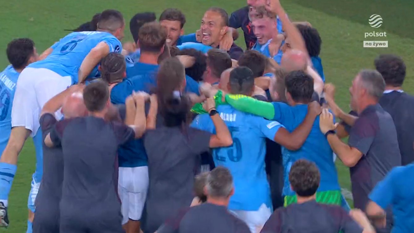 Co za emocje w Superpucharze Europy! Sevilla postawiła się Manchesterowi City, decydowały rzuty karne [WIDEO]