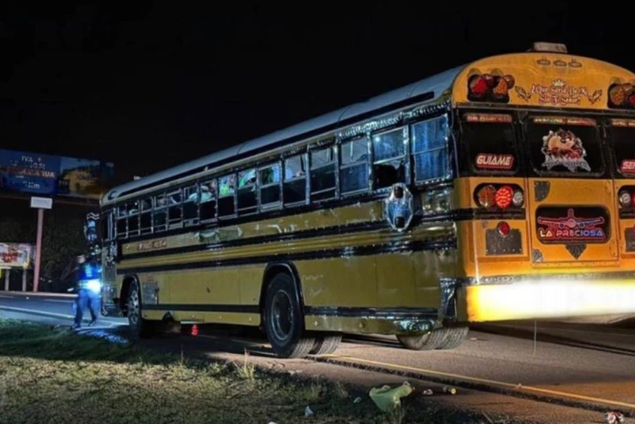 Trzy ofiary strzelaniny z udziałem autokaru z kibicami. Wracali z meczu derbowego. Przerażające sceny