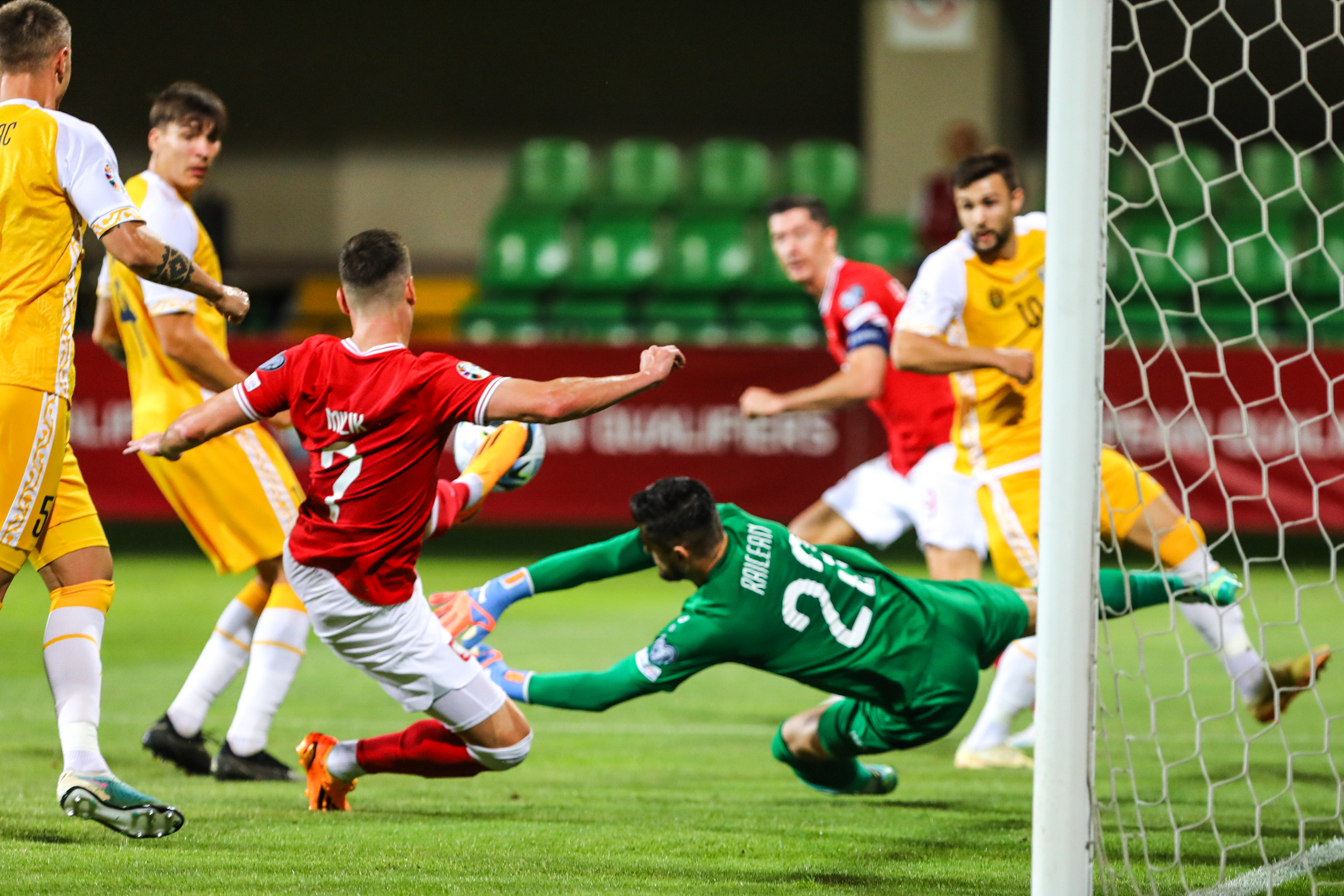 Arkadiusz Milik zdiagnozował problem reprezentacji Polski. Napastnik wskazał kluczowy aspekt