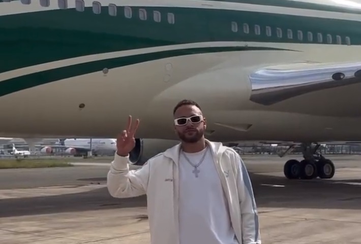 Tak Neymar podróżował do Arabii Saudyjskiej. W sieci zawrzało [WIDEO]