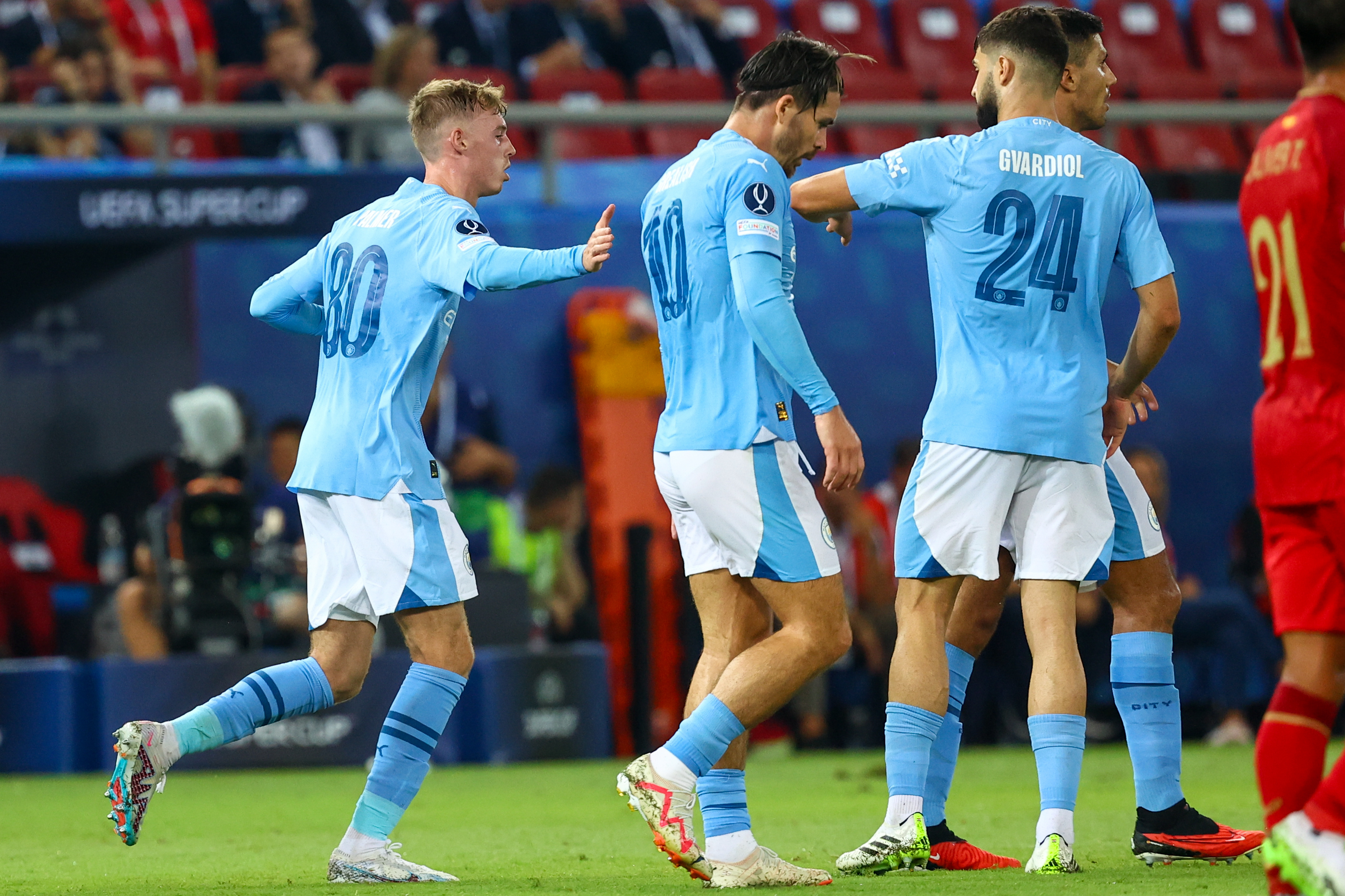 "Słuchajcie, on jest niesamowity". To może być odkrycie sezonu. Strzela piękne gole, Guardiola go ceni