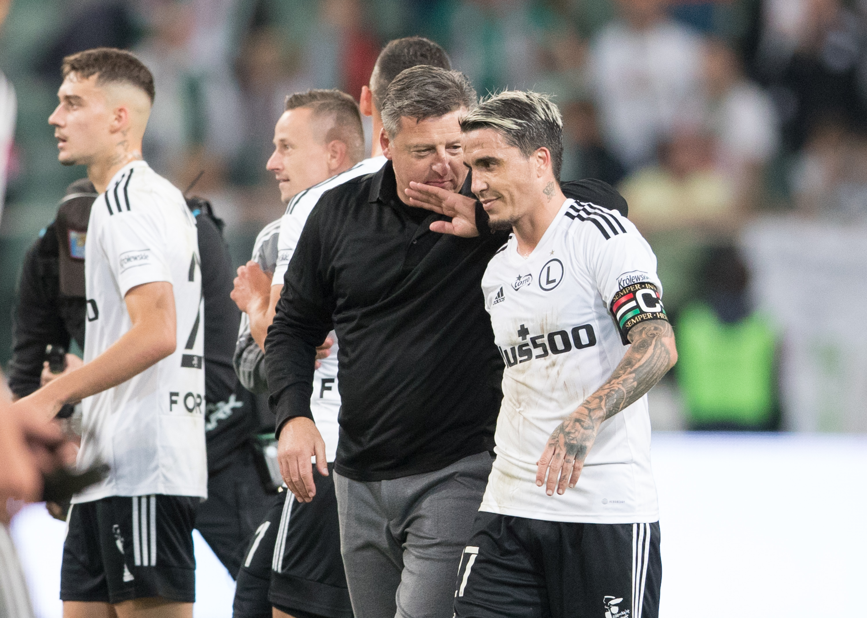 Legia Warszawa - Raków Częstochowa gdzie oglądać? Transmisja na żywo w TV i stream online z hitu Ekstraklasy