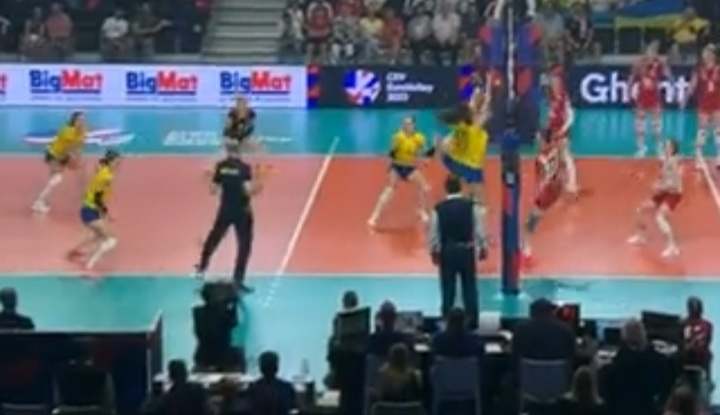 Gigantyczna kontrowersja w meczu polskich siatkarek. Trener rywalek zszokował swoim zachowaniem [WIDEO]