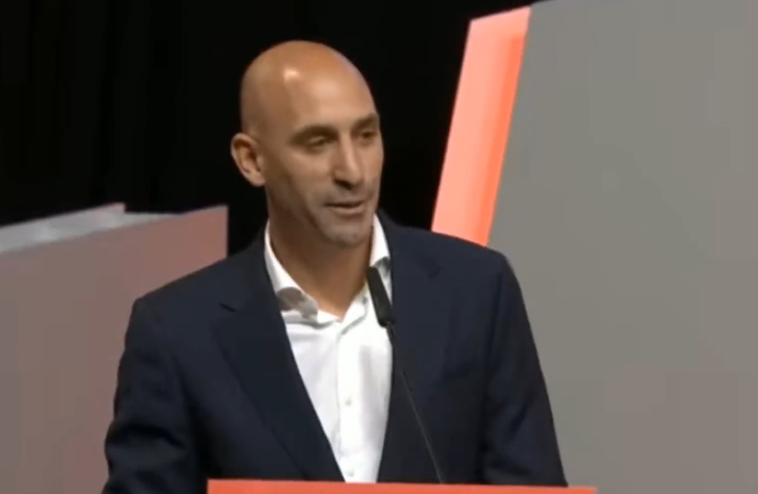 FIFA wzięła się za Rubialesa. Komisja Dyscyplinarna podjęła pierwsze decyzje ws. afery w hiszpańskim futbolu