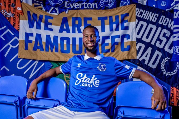 Wielkie wzmocnienie Evertonu. "The Toffees" kupili nowego snajpera
