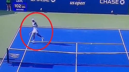 Wybiegł z kortu, bo nie mógł już wytrzymać. Niecodzienna sytuacja w trakcie meczu na US Open [WIDEO]