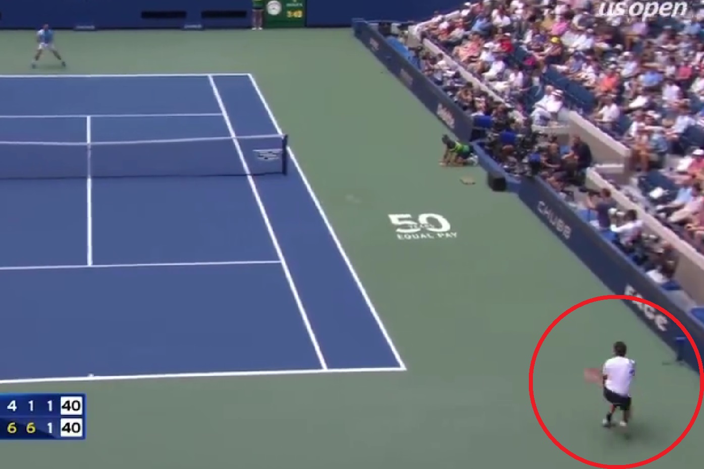 Przez Djokovicia tenisista niemal... wylądował na trybunach. Niesamowita sytuacja na US Open [WIDEO]
