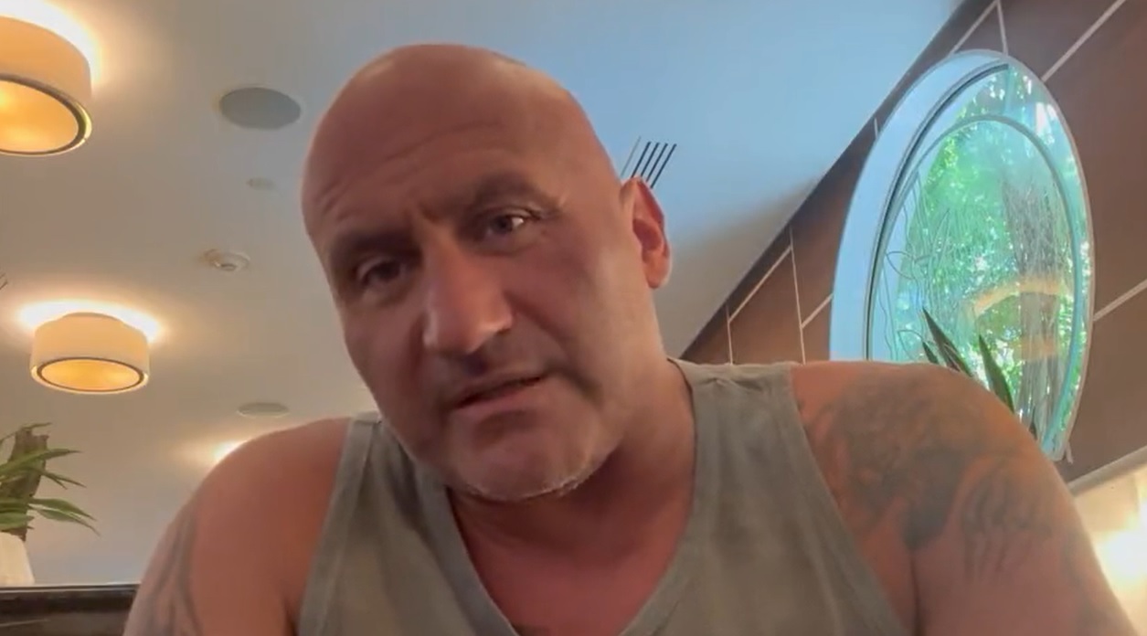 Szok! Najman w teledysku znanego rapera [WIDEO]