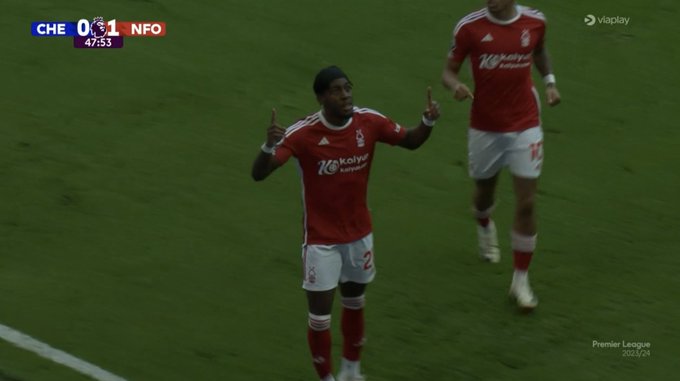 Wielkie transfery, fatalne wyniki! Chelsea przegrała u siebie z Nottingham [WIDEO]