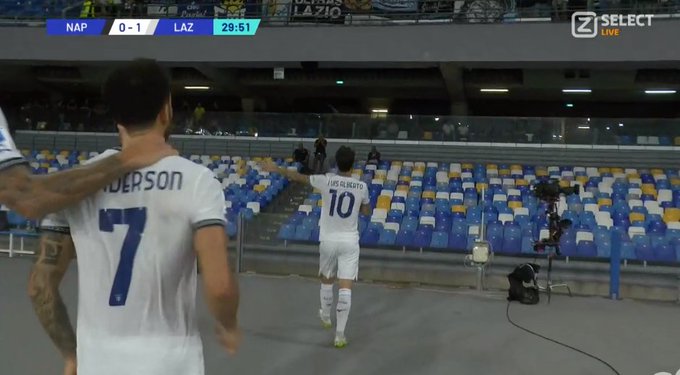 Bramka Piotra Zielińskiego nie wystarczyła do zwycięstwa! Napoli przegrało z Lazio [WIDEO]