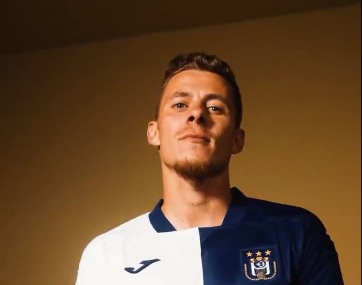 Hit na koniec okienka w lidze belgijskiej. Głośny transfer last minute, powrót po latach