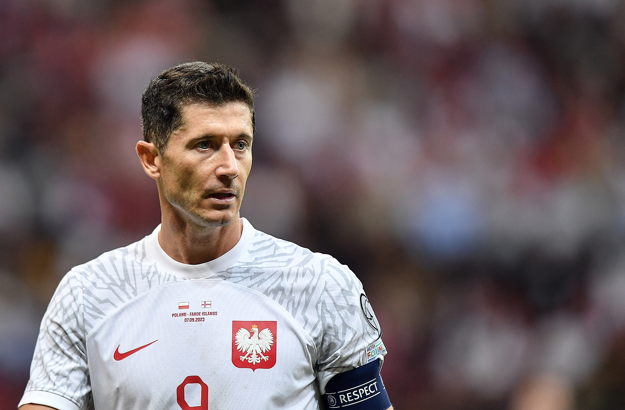 "Takie słowa są naprawdę upokarzające". Tomasz Hajto ostro kontruje Roberta Lewandowskiego
