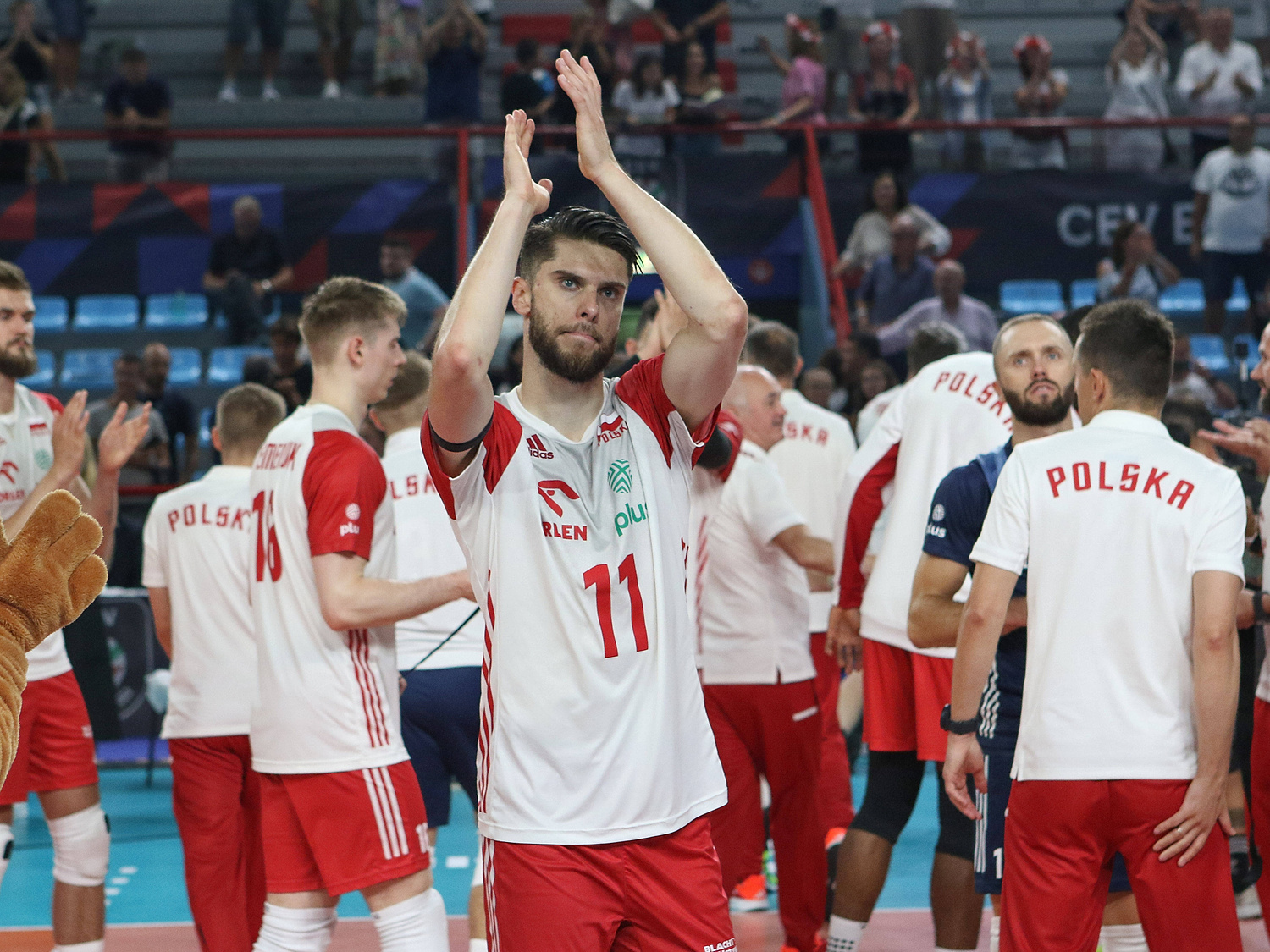 Polacy w półfinale mistrzostw Europy! Biało-czerwoni wygrali wielki bój z Serbią! [WIDEO]