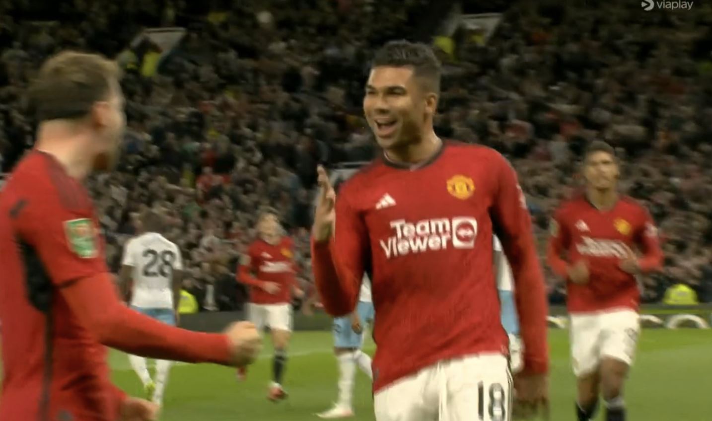 Ten Hag namieszał w składzie, ale Manchester United wygrał w Pucharze Ligi. Gol i asysta Casemiro [WIDEO]