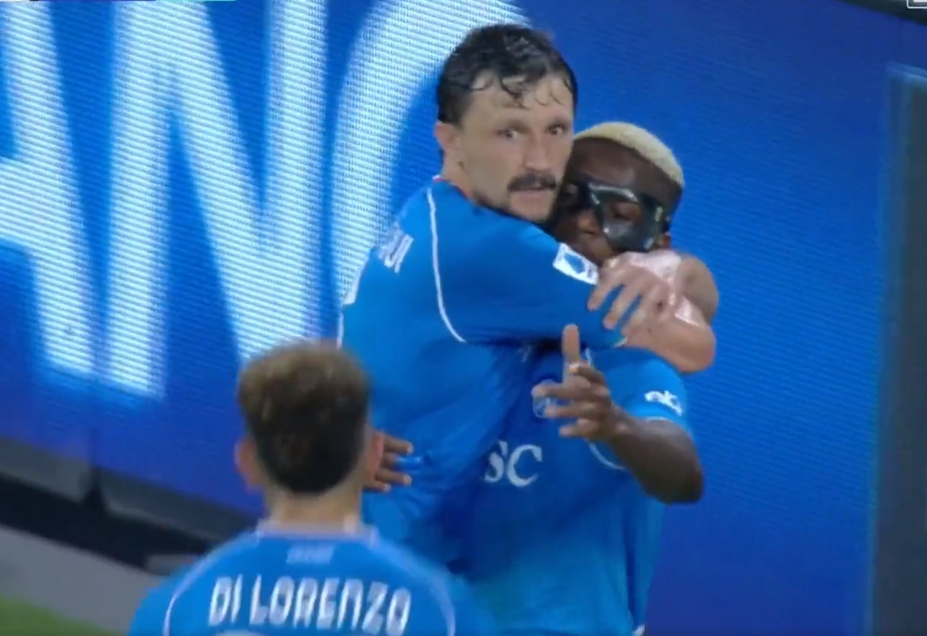 Sensacja w Mediolanie, Inter bez punktów! Napoli gromi rywala, bramka Zielińskiego [WIDEO]