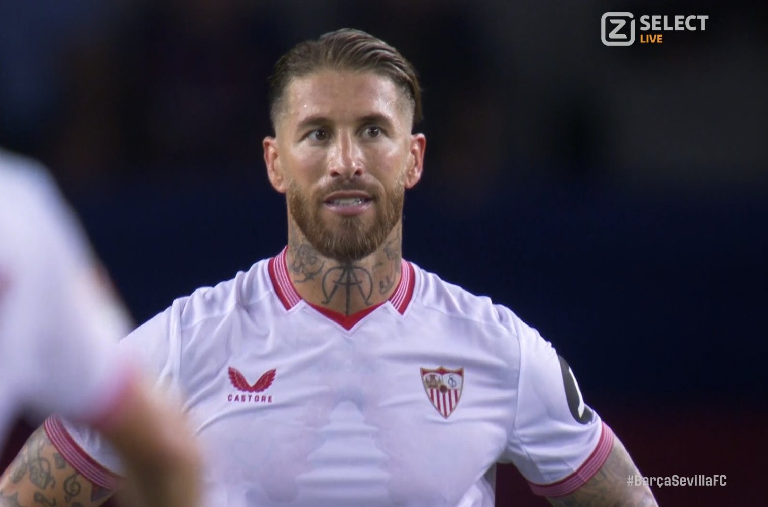 Samobój Sergio Ramosa dał zwycięstwo FC Barcelona! Niesamowita historia w meczu mistrzów Hiszpanii [WIDEO]