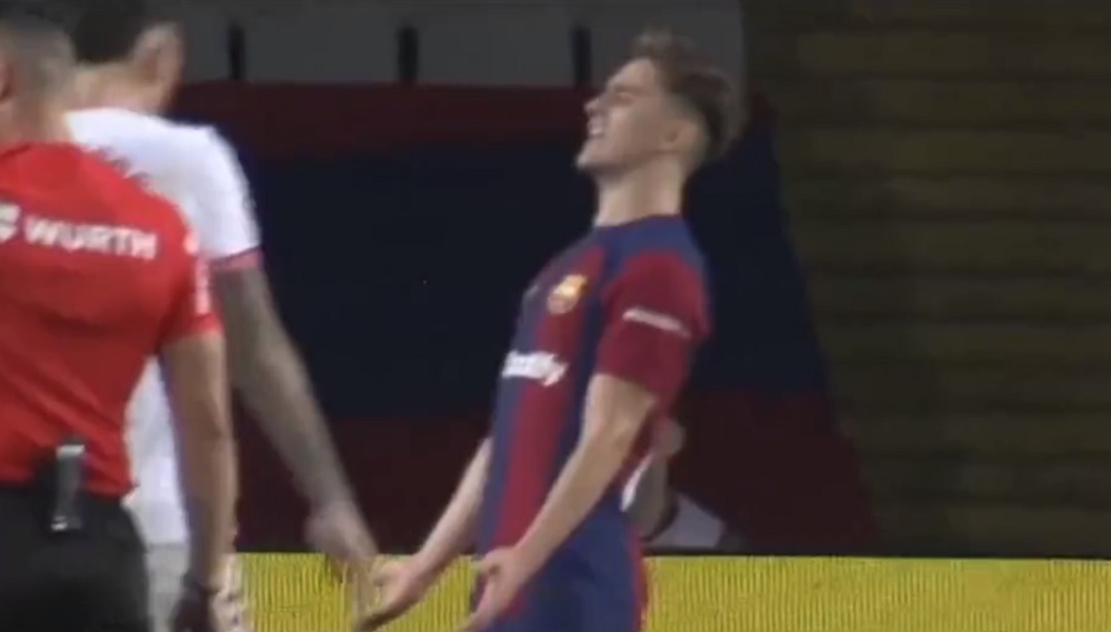 "Robert, do cholery!". Piłkarz FC Barcelony eksplodował. Udzielił reprymendy Lewandowskiemu [WIDEO]