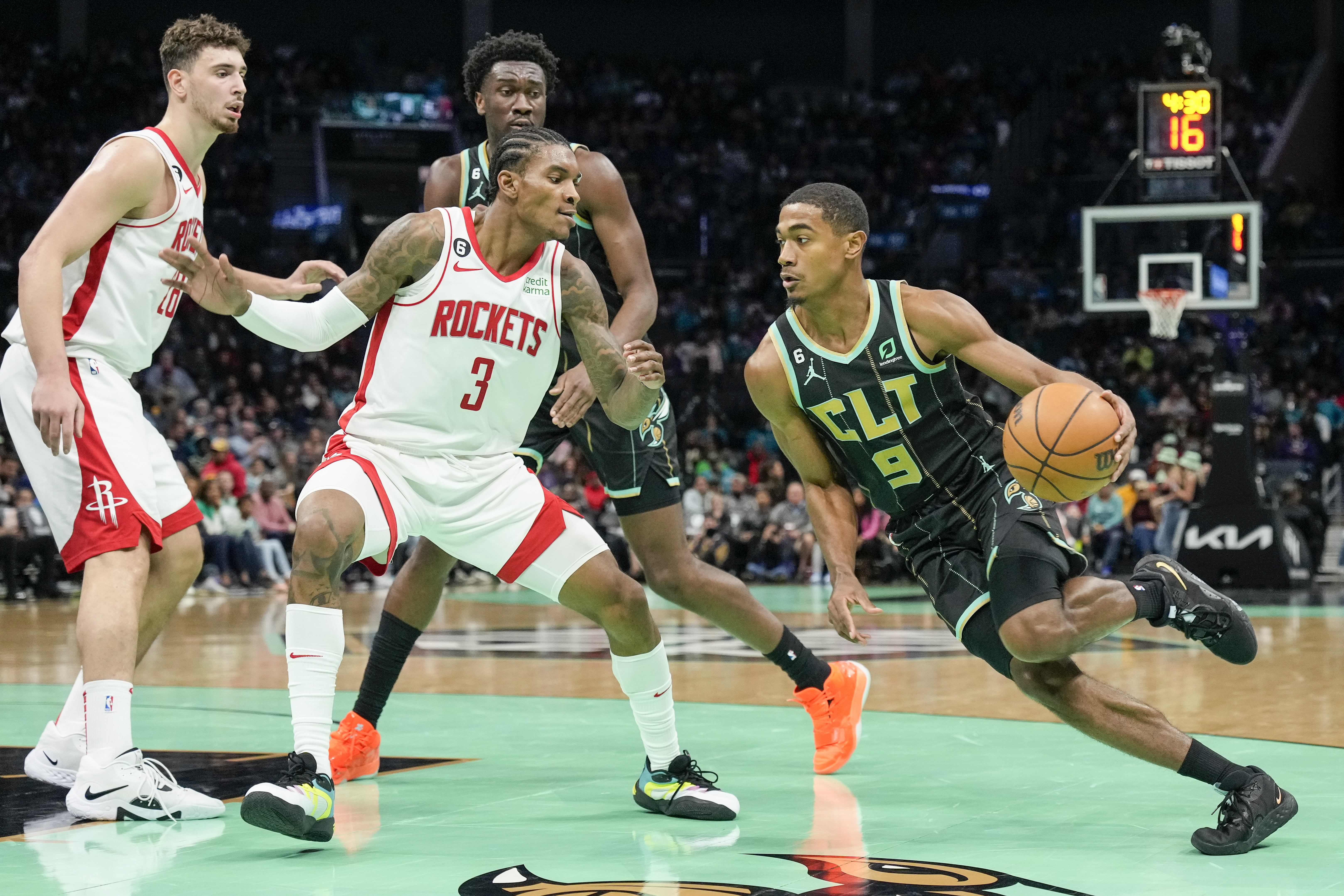 Koszykarz NBA odsunięty od zespołu. Postawiono mu poważne zarzuty, teraz czeka go rozprawa