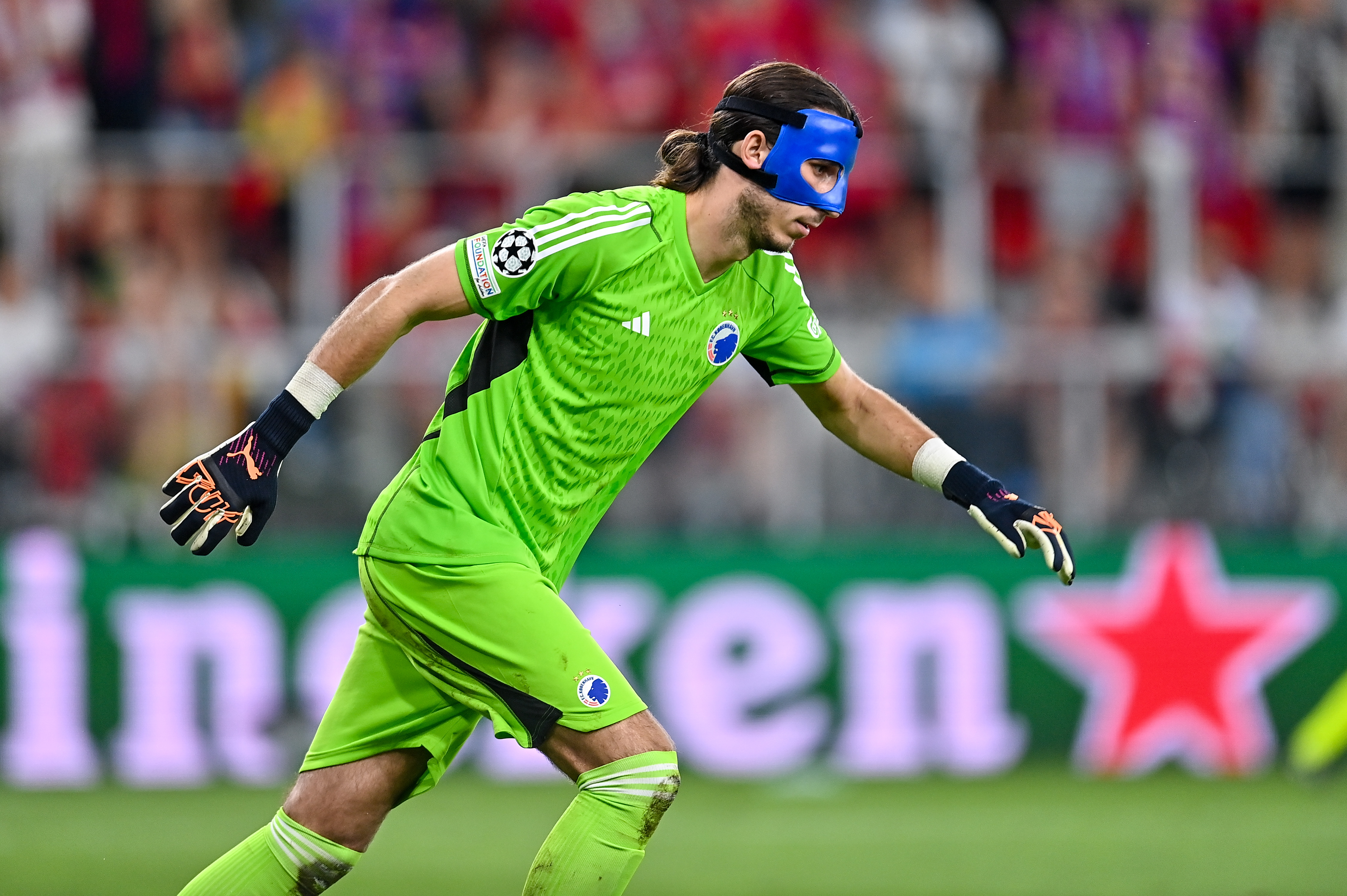 "Sami jesteśmy sobie winni". Ostre słowa Grabary po meczu z Manchesterem United. Polak nie krył rozczarowania