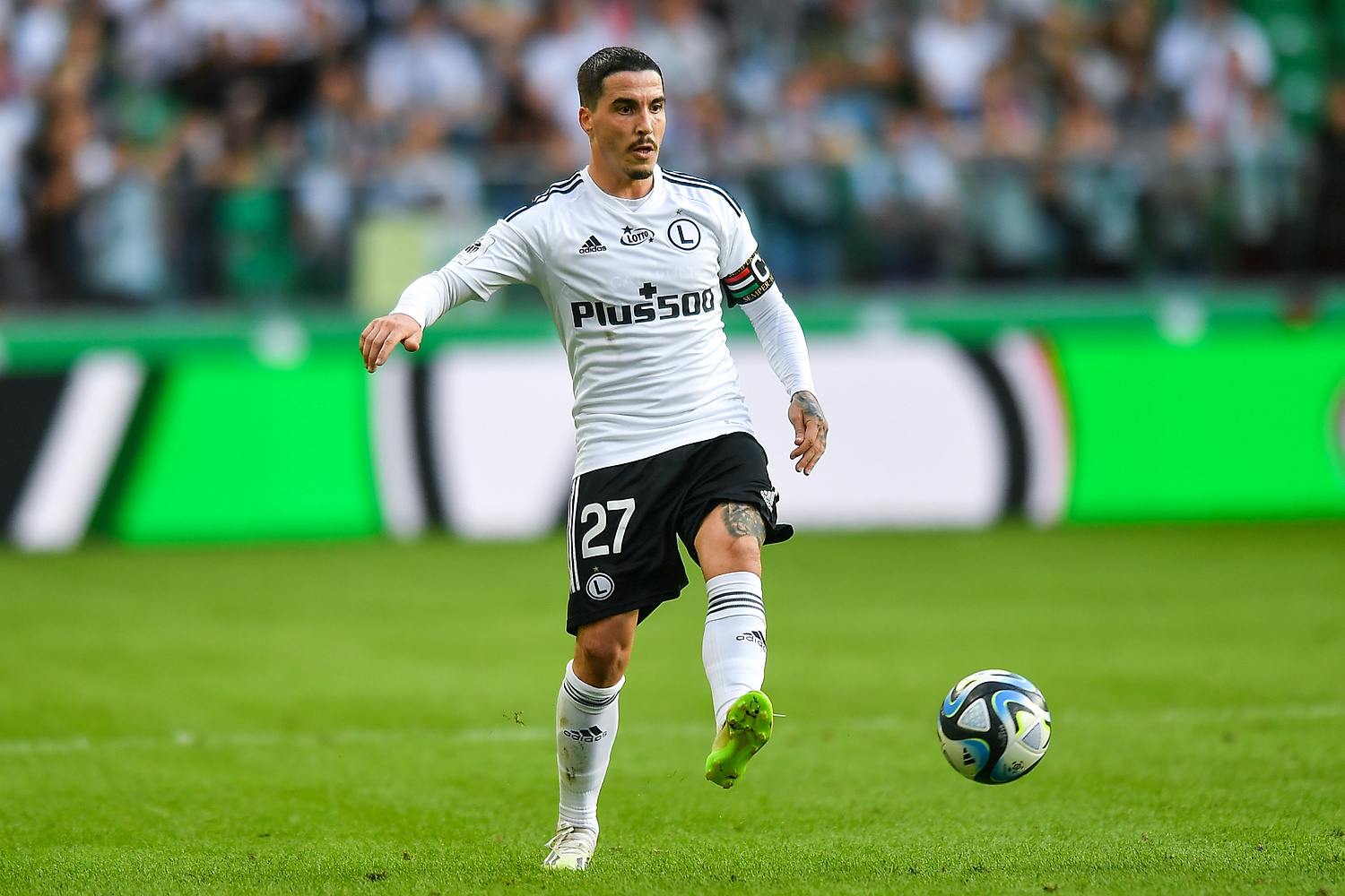 Legia nie dała rady. Skromne zwycięstwo AZ Alkmaar [RELACJA]