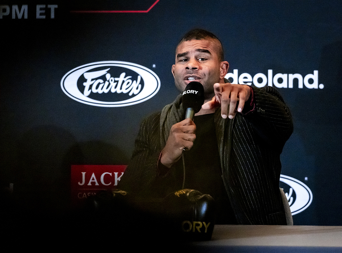 Legenda UFC chce spróbować swoich sił w polityce. Zaskakująca decyzja zawodnika po zakończeniu kariery