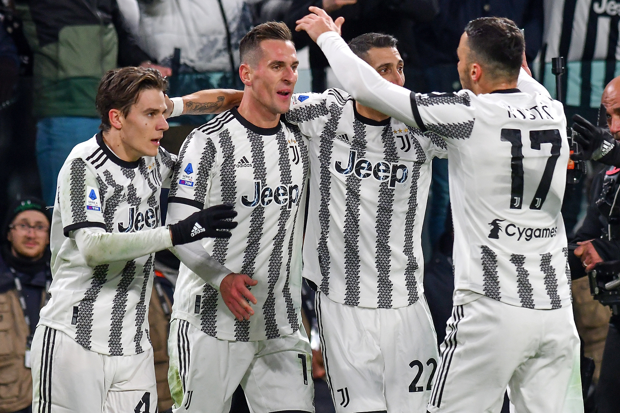 Piłkarz Juventusu obstawiał mecze u nielegalnego bukmachera. Grozi mu bardzo długie zawieszenie