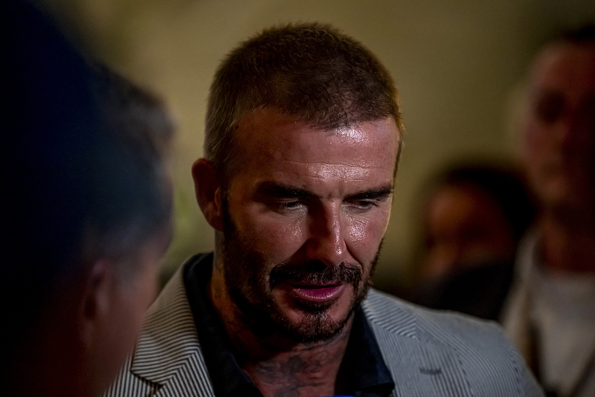 David Beckham odwiedził czołowy uniwersytet. Anglik wcielił się w rolę wykładowcy [ZDJĘCIE]