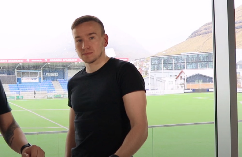 Tak wygląda futbol na Wyspach Owczych. Czołowy piłkarz zrezygnował z reprezentacji dla pracy