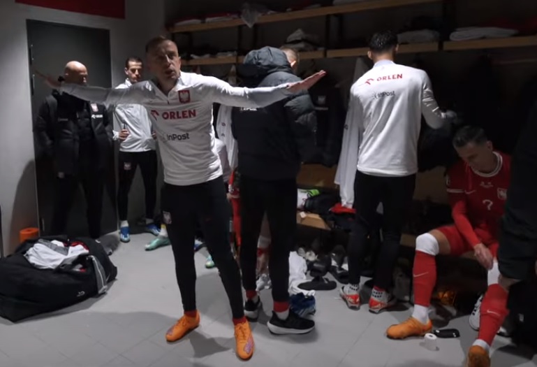 Tak Grosicki zachowywał się w szatni kadry. Płomienna przemowa weterana. "Ch***wy czas był"