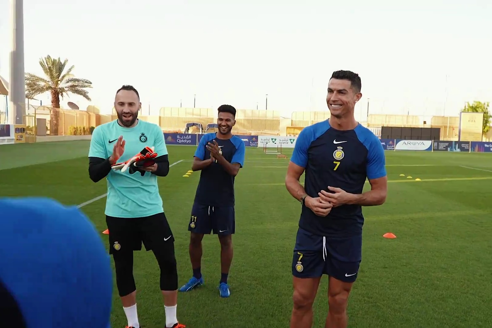 Taką niespodziankę przygotowali Ronaldo koledzy z klubu. Portugalczyk był mocno zaskoczony [WIDEO]