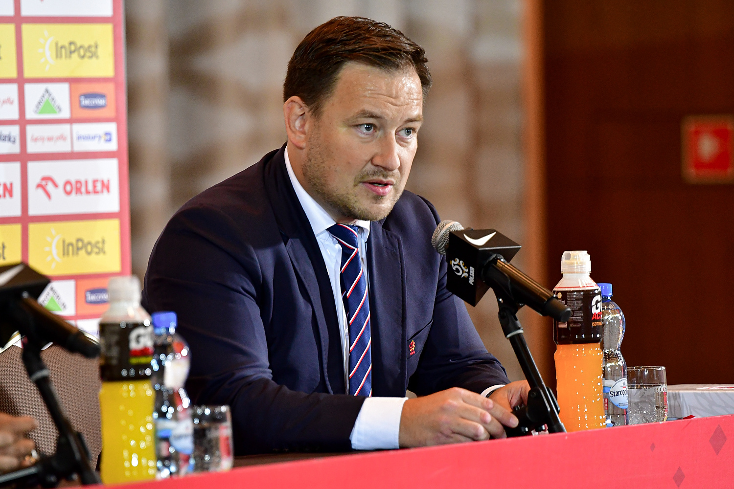 Kontrowersyjni goście na Walnym Zgromadzeniu PZPN. Stanowcze słowa sekretarza federacji