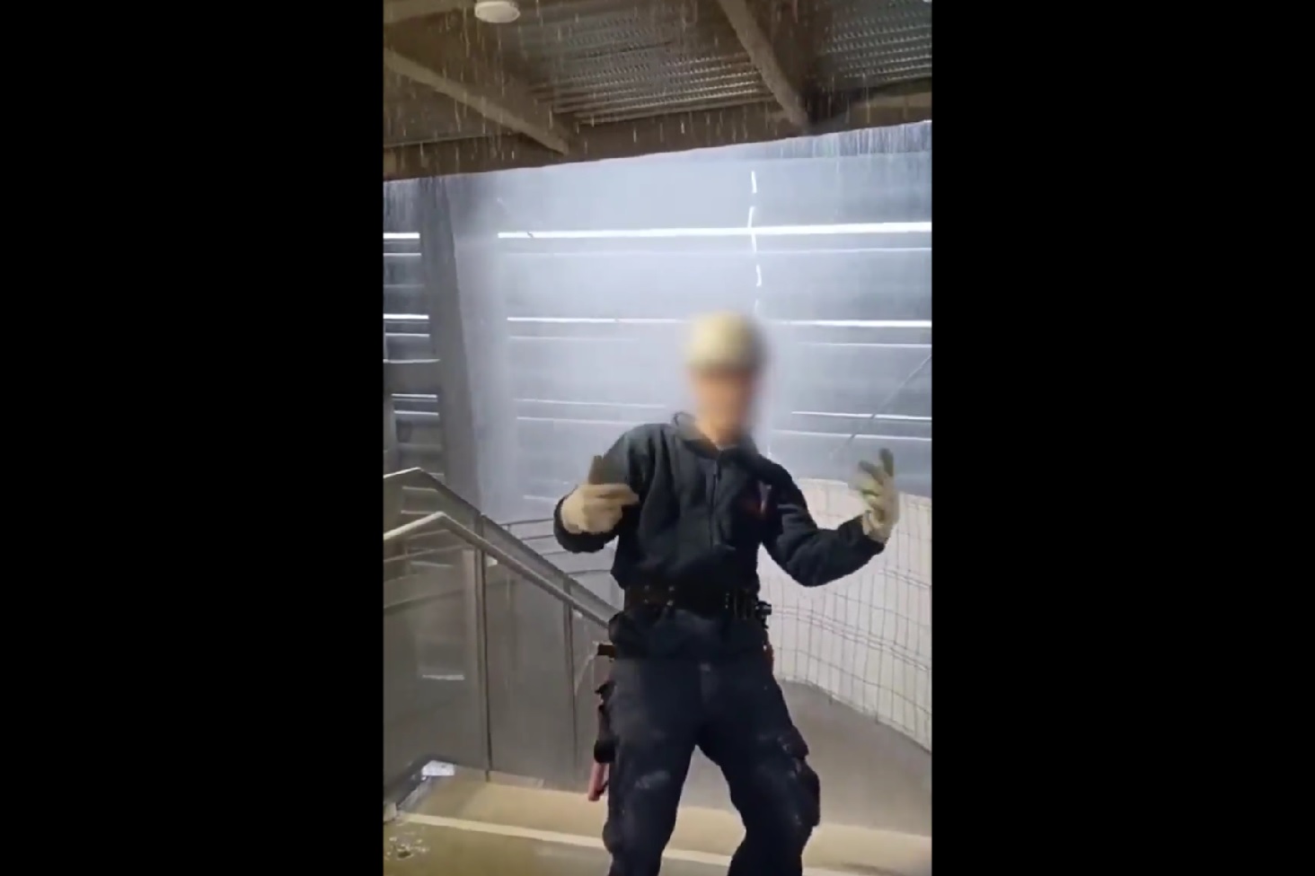 Żywioł zasiał spustoszenie na Santiago Bernabeu. Niewiarygodne sceny na stadionie Realu Madryt [WIDEO]