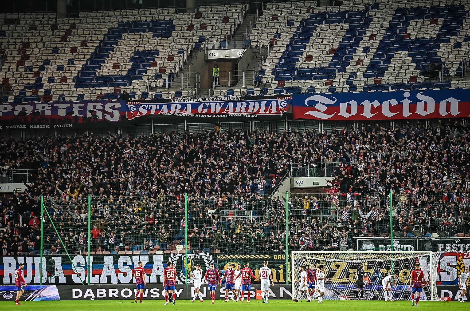 Górnik Zabrze walczy o nowego napastnika. Polski klub jest zdeterminowany [NASZ NEWS]