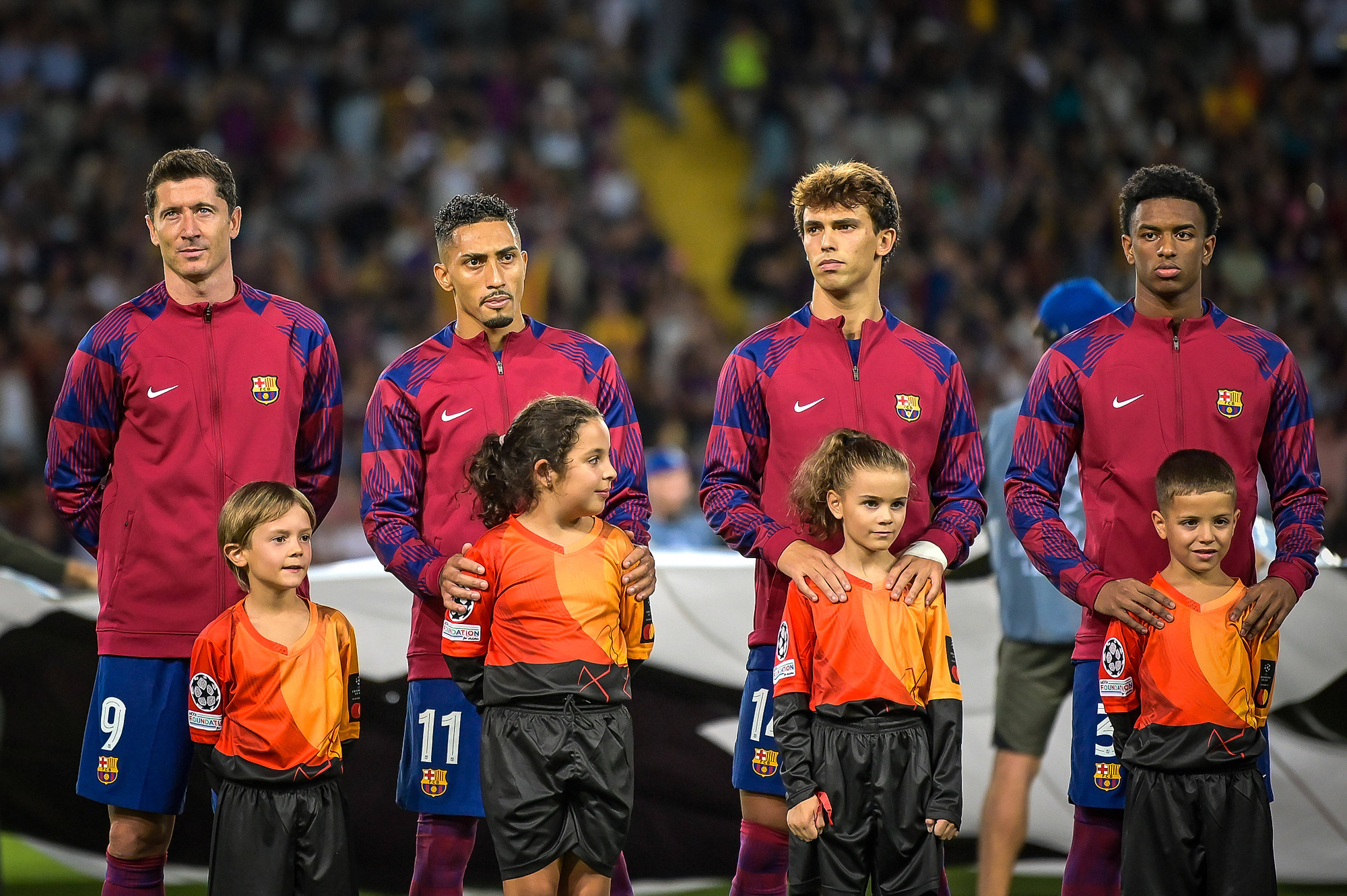 "Świetnie się rozumiemy. Uwielbiam sposób, w jaki gra". Gwiazda FC Barcelony zachwycona Robertem Lewandowskim