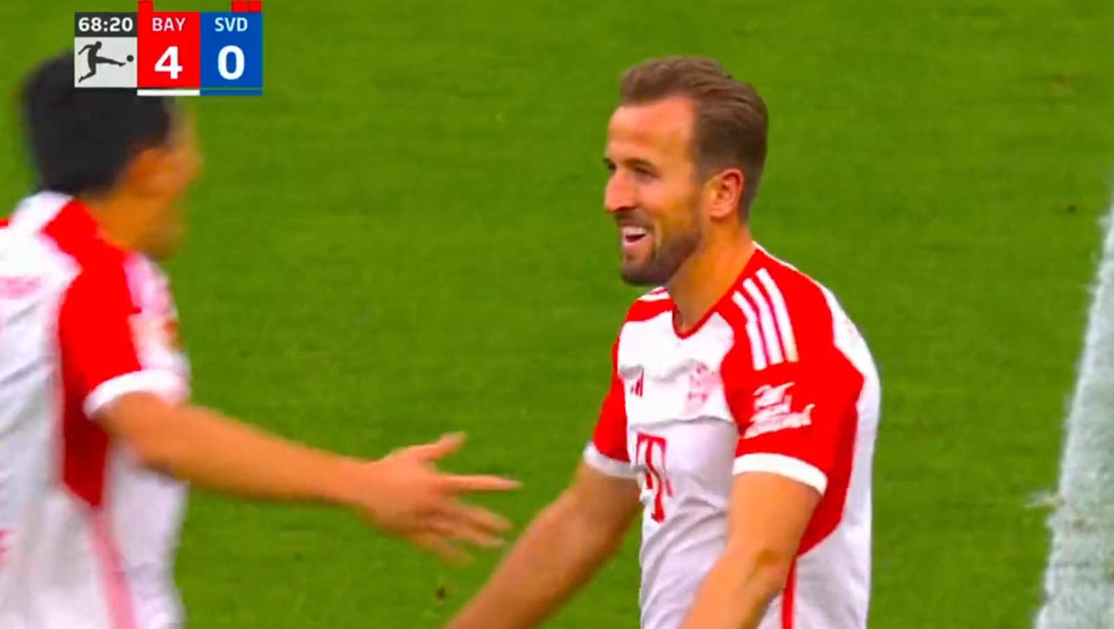 Demolka Bayernu Monachium w meczu z Darmstadt! 8:0 w 45 minut, Kane trafił z własnej połowy! [WIDEO]