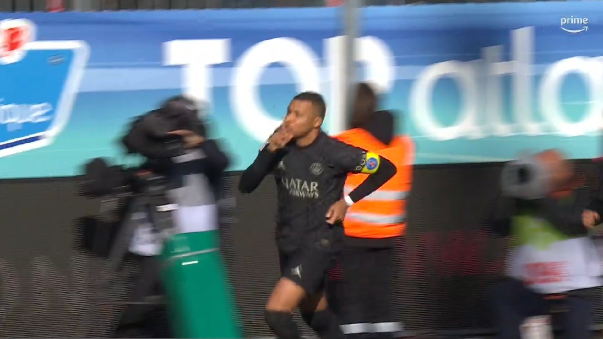 Kylian Mbappe uciszył kibiców. PSG wyszarpało zwycięstwo z Brestem [WIDEO]