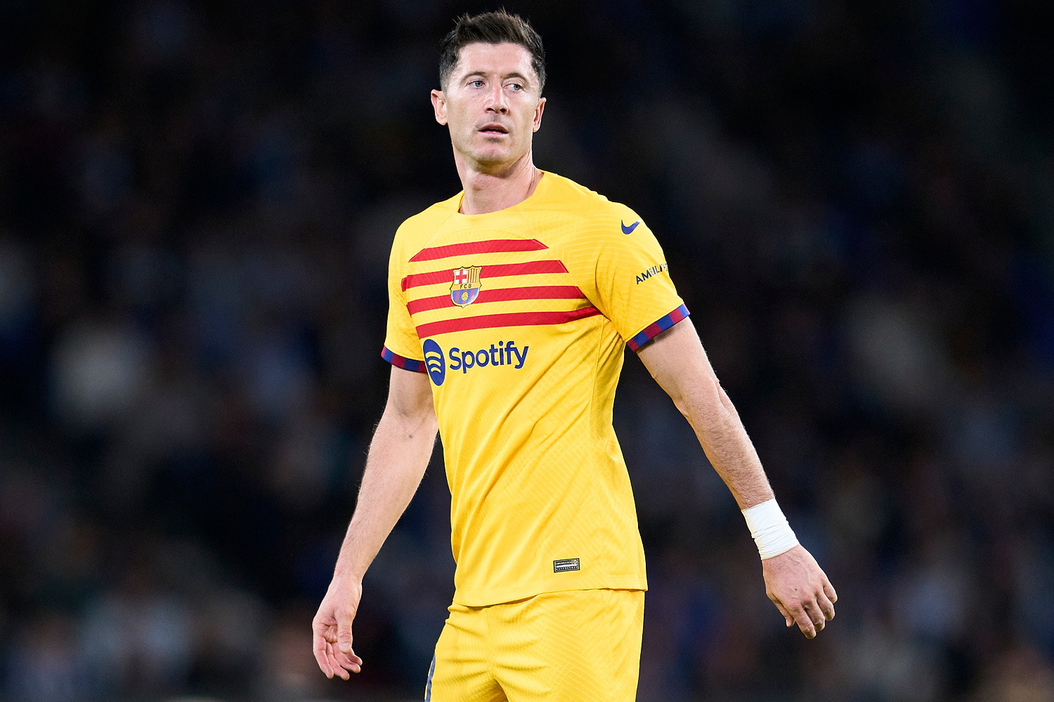 "Nie doszedł do żadnej piłki na czas". Robert Lewandowski w ogniu krytyki. Ostre oceny po występie Polaka