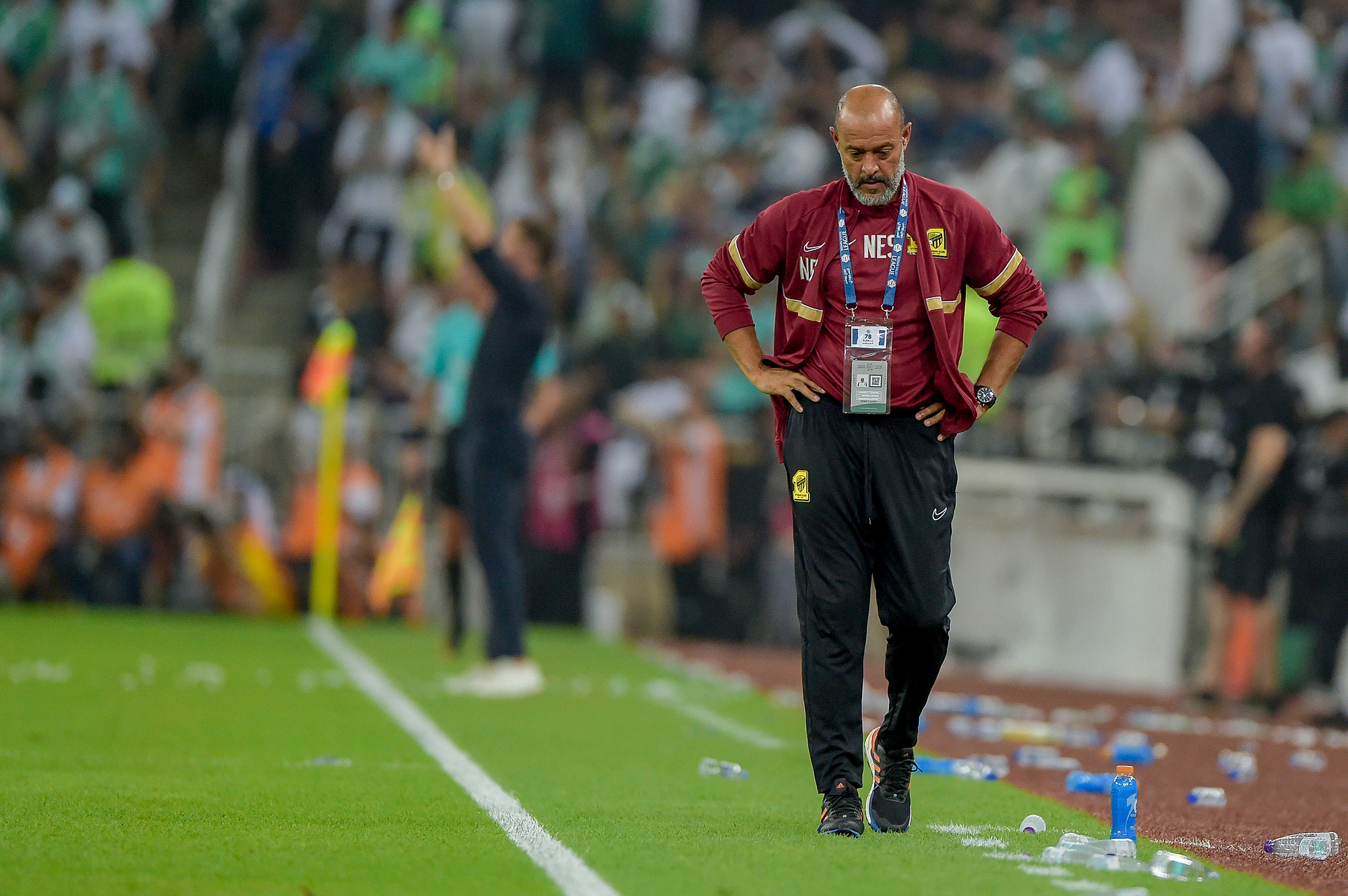 Znany trener pokłócił się z Benzemą i wyleciał z Al-Ittihad. Dwa wielkie nazwiska łączone z Arabią Saudyjską