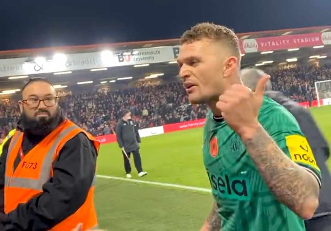 Gwiazda Premier League na dywaniku u kibiców. Znany piłkarz wdał się w słowną sprzeczkę [WIDEO]